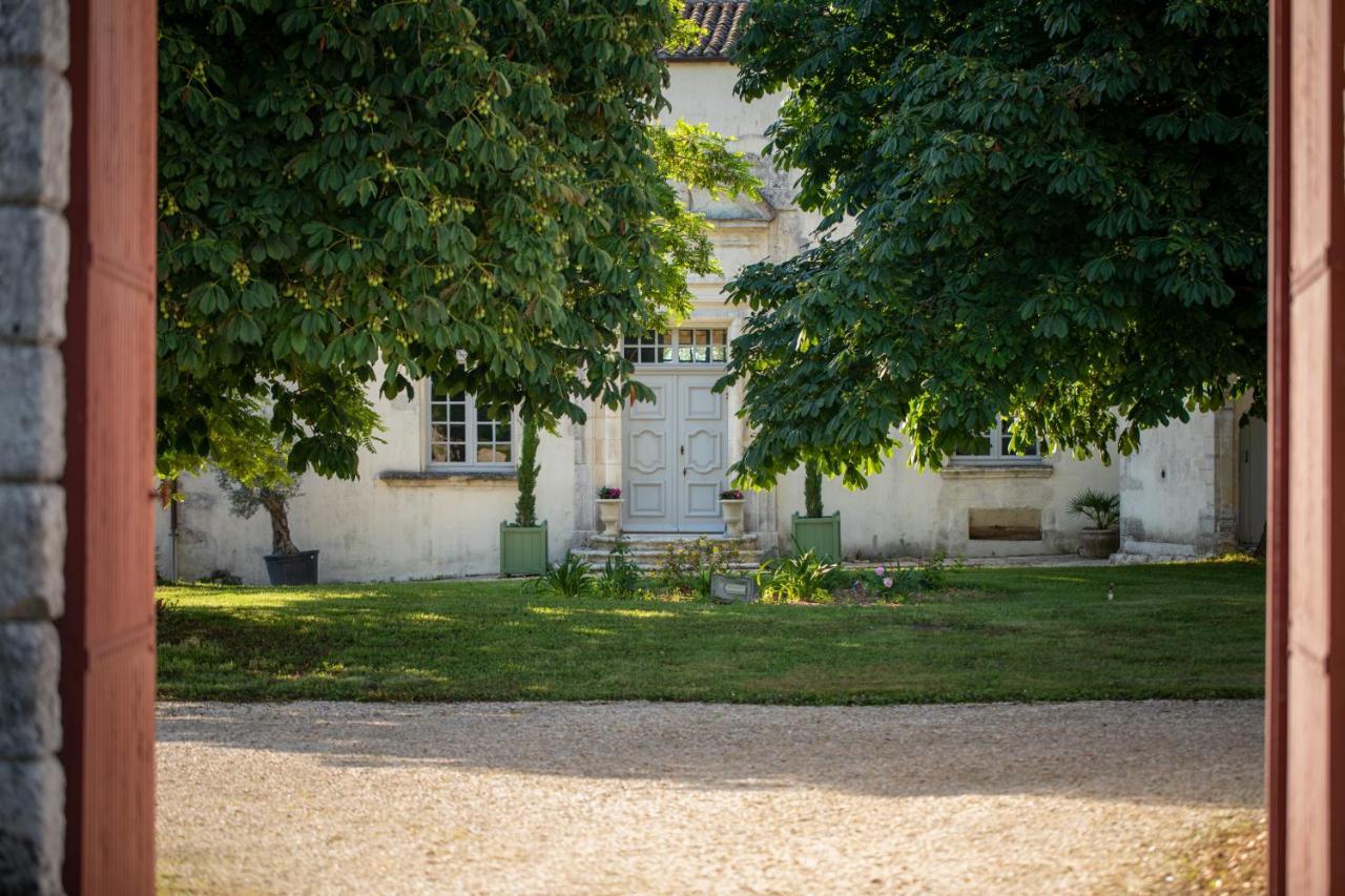 Chateau De Feusse Saint-Just-Luzac Eksteriør bilde