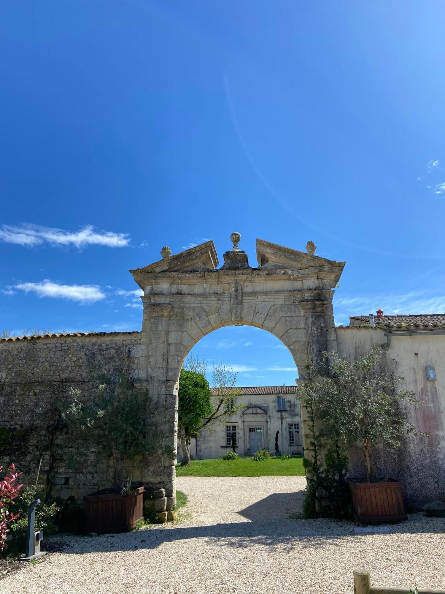 Chateau De Feusse Saint-Just-Luzac Eksteriør bilde