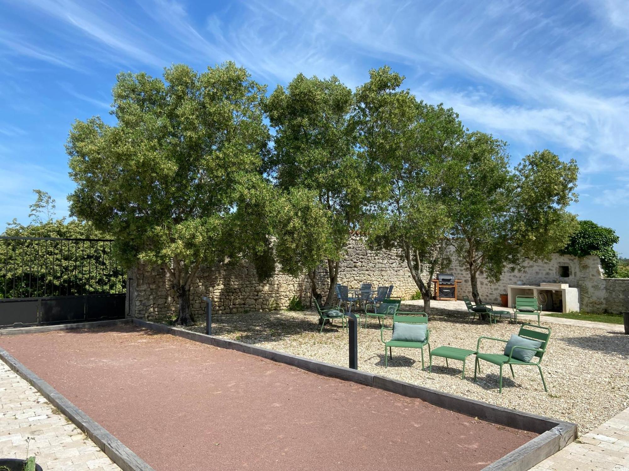 Chateau De Feusse Saint-Just-Luzac Eksteriør bilde